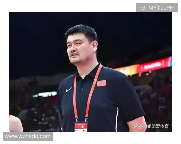 武功界的巨人姚明如何在传统武术与现代竞技中找到平衡与突破